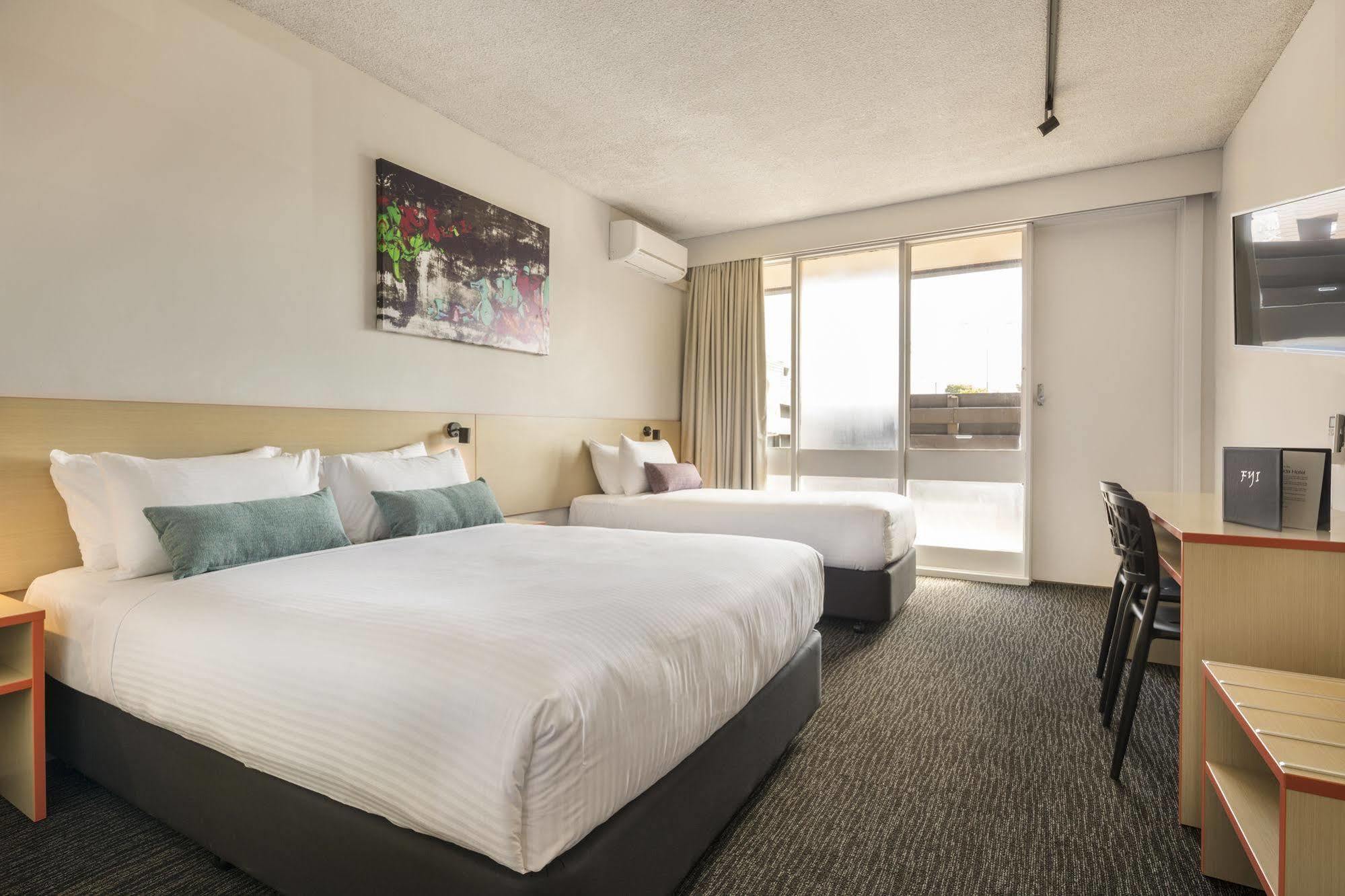ไนท์แคป แอท วอลต์ซิง มาทิลดา โฮเต็ล Hotel สปริงเวล ภายนอก รูปภาพ